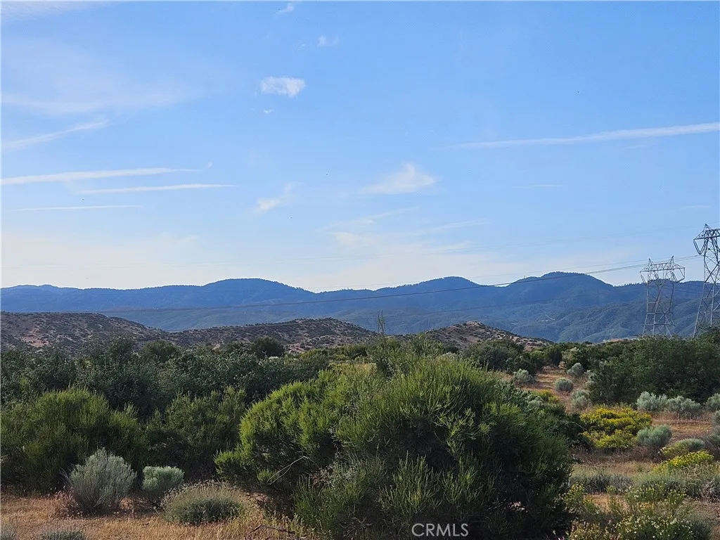 Oak Hills, CA 92344