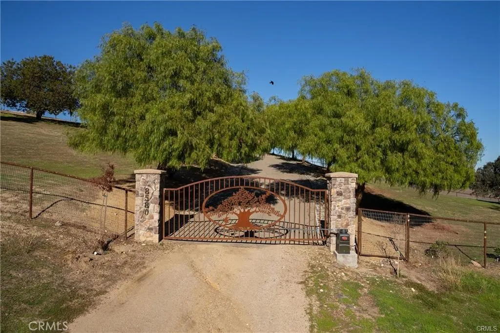 Paso Robles, CA 93446