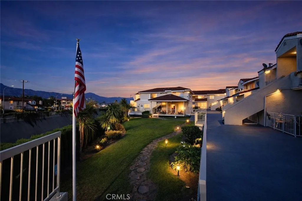 Alhambra, CA 91801
