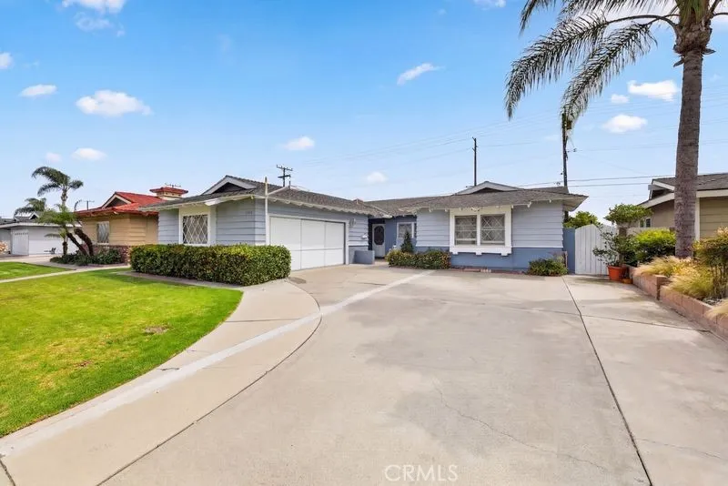 6317 E Eliot, Long Beach, CA, 90803