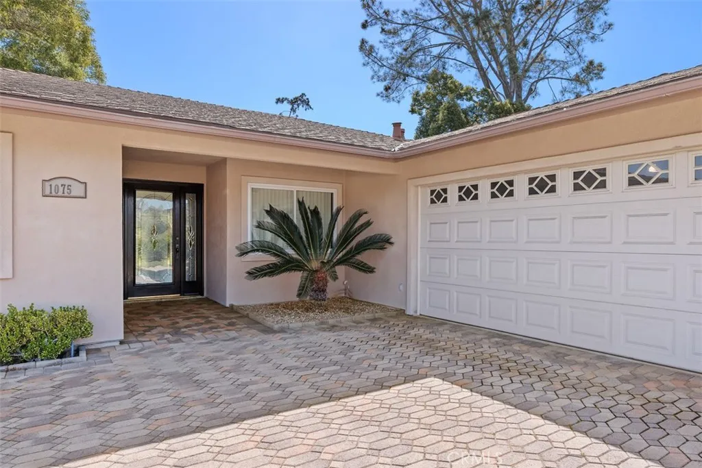 https://cdn.realtyfeed.com/cdn/127/306695511/15bdbe8a1f5adc6f72702c7c9cf710c9.webp