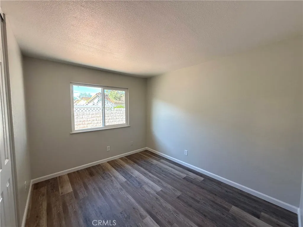 https://cdn.realtyfeed.com/cdn/127/306695512/af1a647f5aa634b687341ad7bd833562.webp