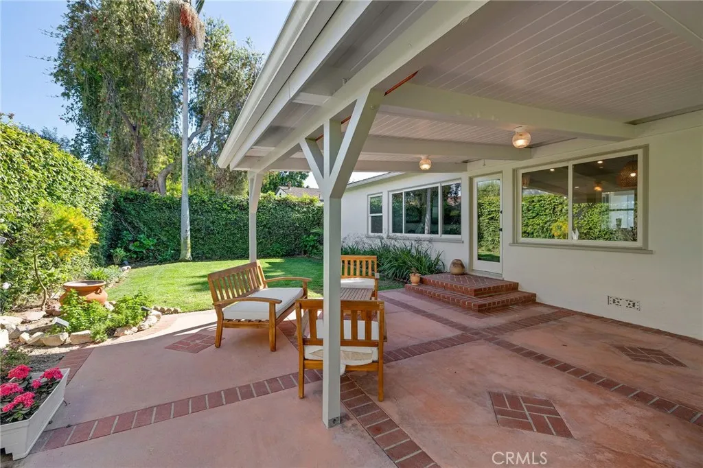 13422 Isis, Hawthorne, CA, 90250