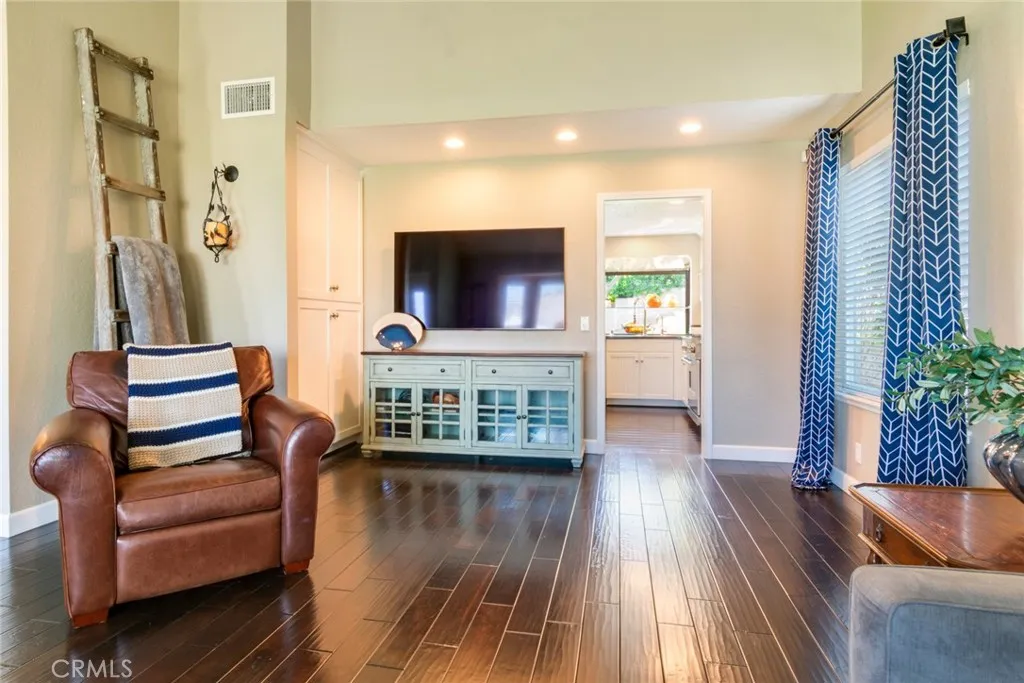 2009 Shorewood, Upland, CA, 91784