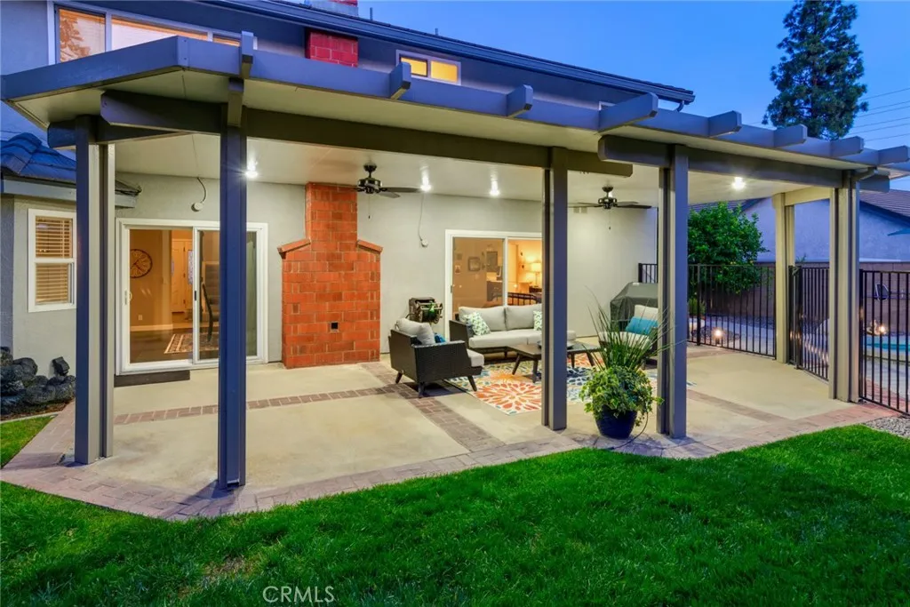 2009 Shorewood, Upland, CA, 91784