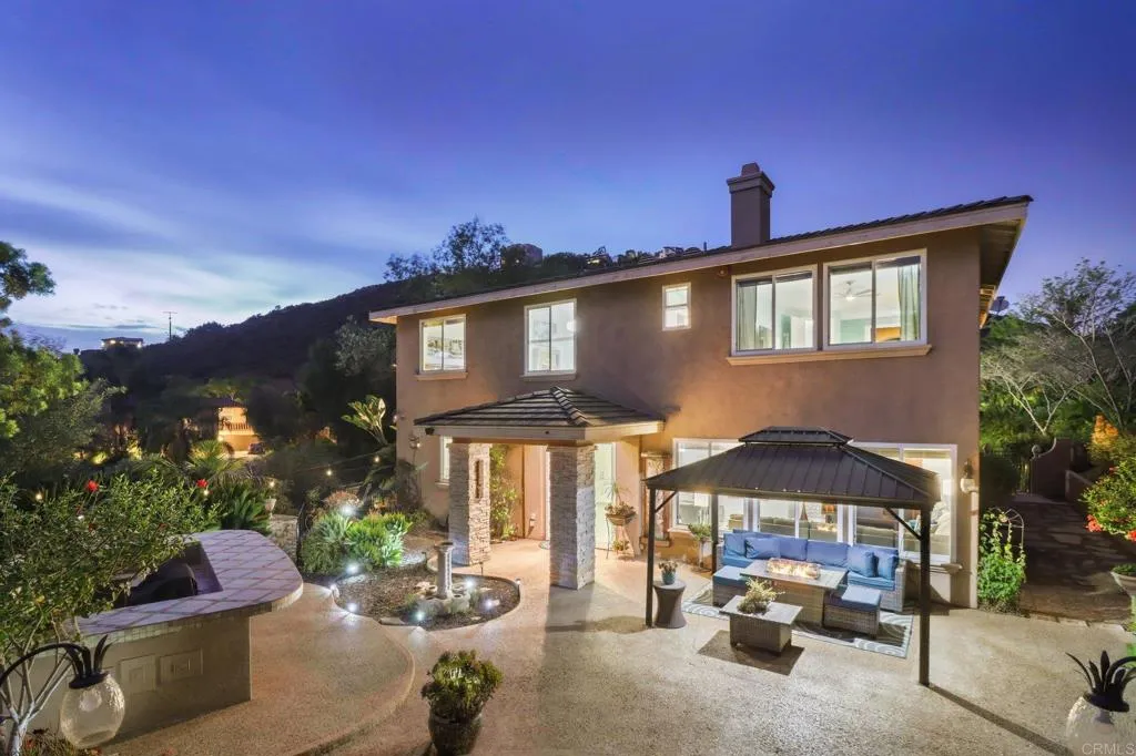 https://cdn.realtyfeed.com/cdn/127/306695725/3d95305079c1bcd660b0feb628d45ba9.webp