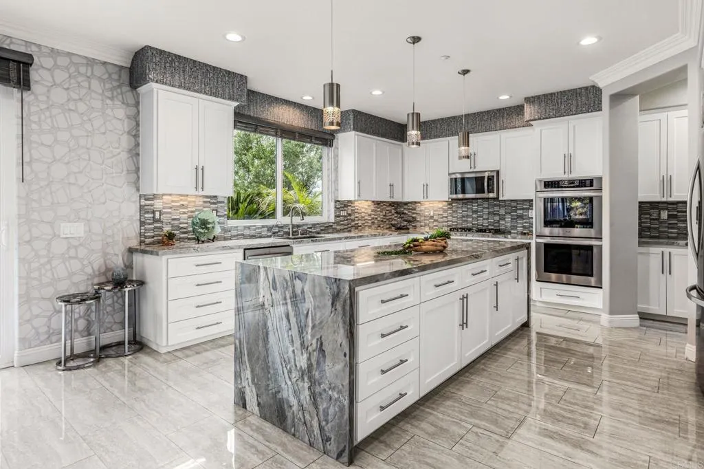 https://cdn.realtyfeed.com/cdn/127/306695725/4ad39fe674ff11a073ee4482fea06538.webp