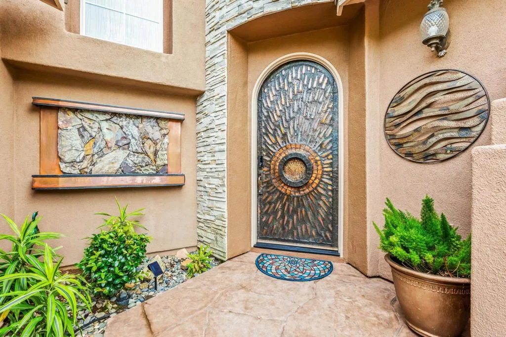 https://cdn.realtyfeed.com/cdn/127/306695725/50dacf20b9b88bb7ae8611452a9816f7.webp