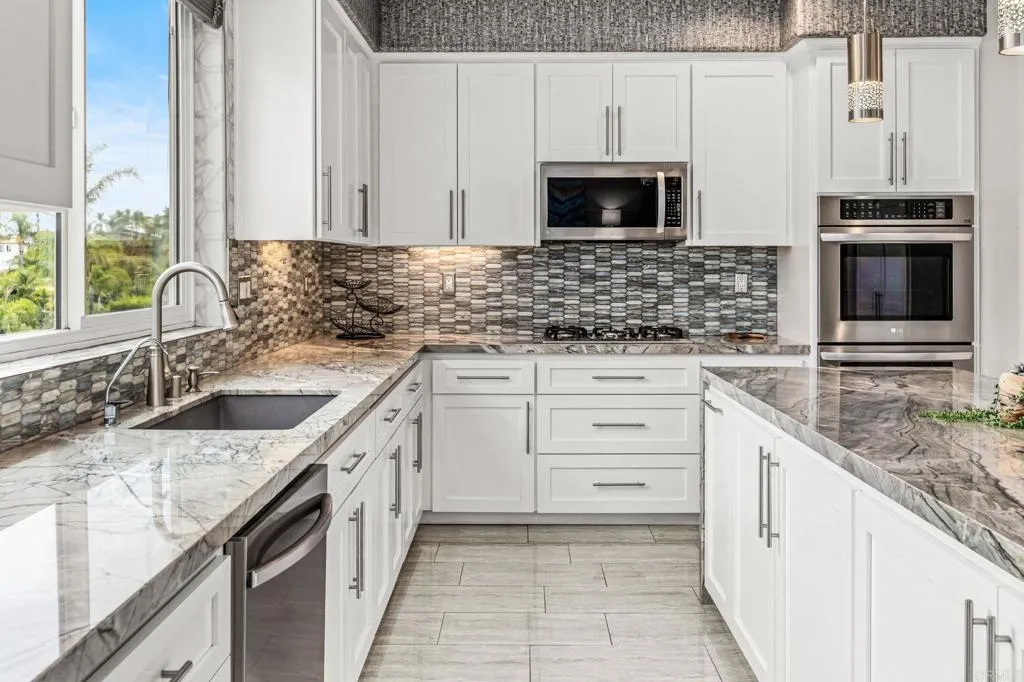 https://cdn.realtyfeed.com/cdn/127/306695725/8e2a22a4bba091249aa0425ca37b1339.webp