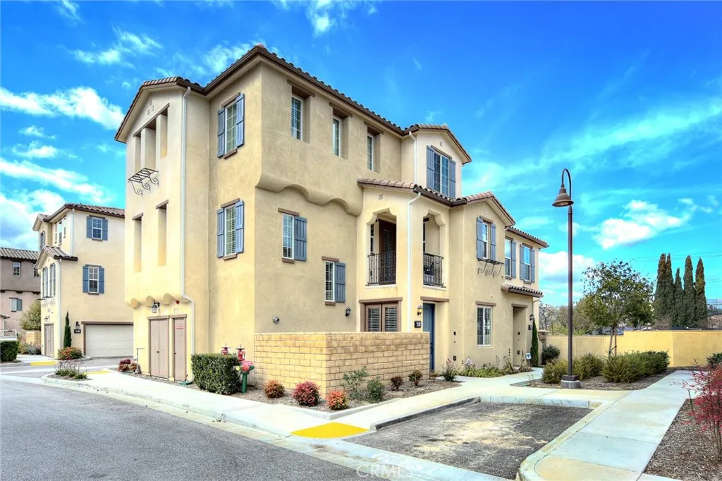 443 Stratus Lane 4