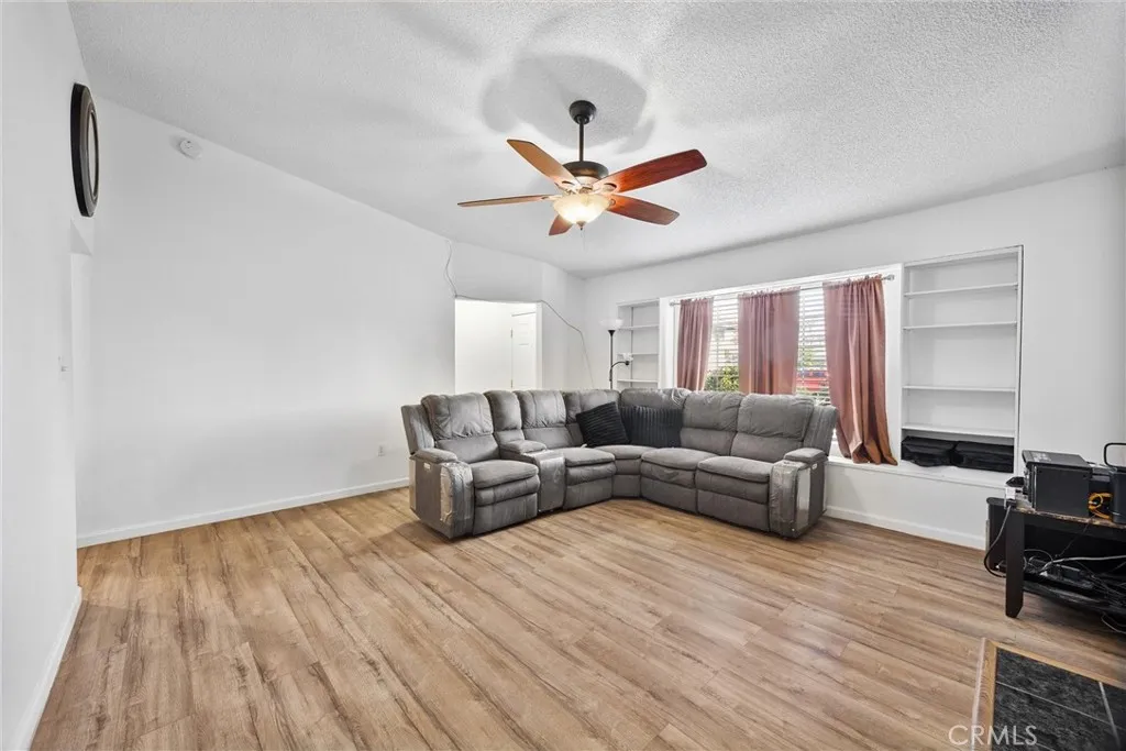 1613 Candace Avenue, Bakersfield, CA, 93307