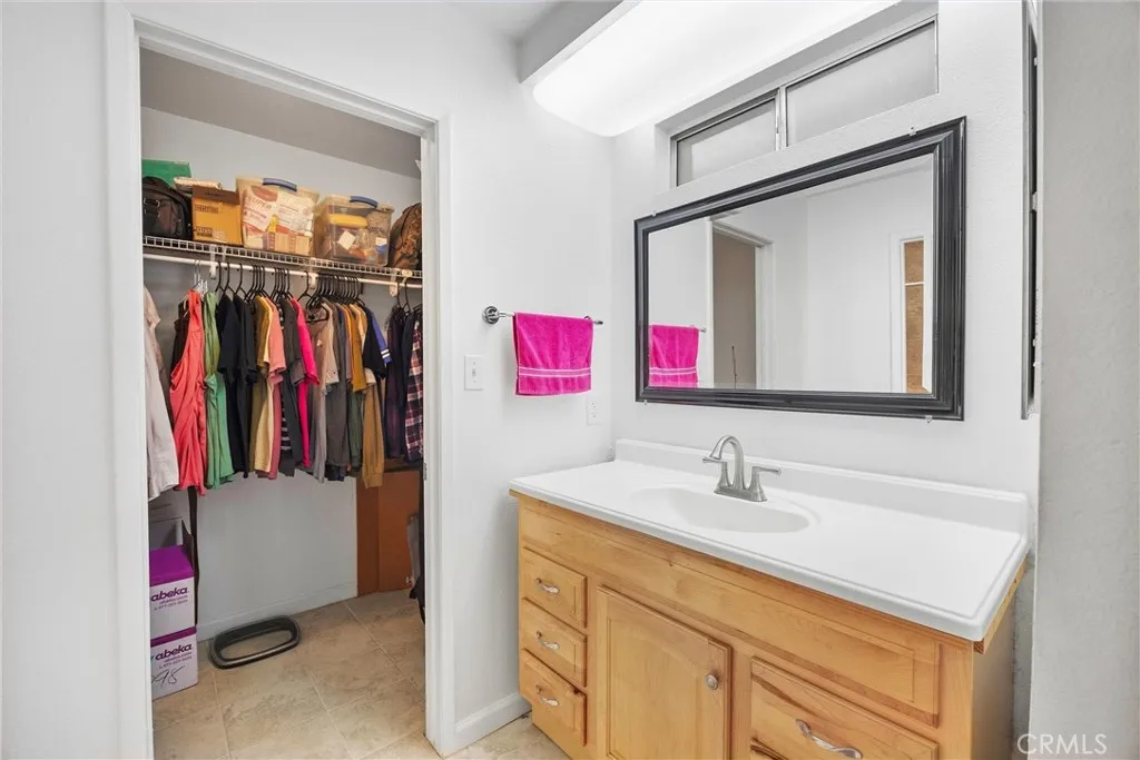 1613 Candace Avenue, Bakersfield, CA, 93307