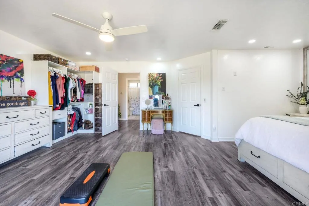 https://cdn.realtyfeed.com/cdn/127/306695832/87136afb169bd4f4685b05ef6f05fe5d.webp