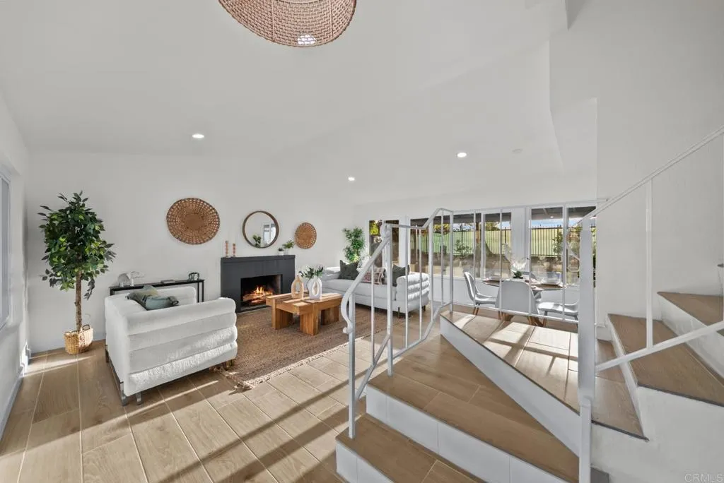 https://cdn.realtyfeed.com/cdn/127/306695840/8acdb44827d8c32caf52ce3fe365a822.webp