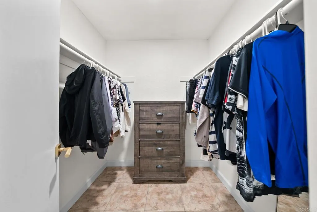 https://cdn.realtyfeed.com/cdn/127/306695840/95ed67b2f9b9a34522f464a79f47f8be.webp