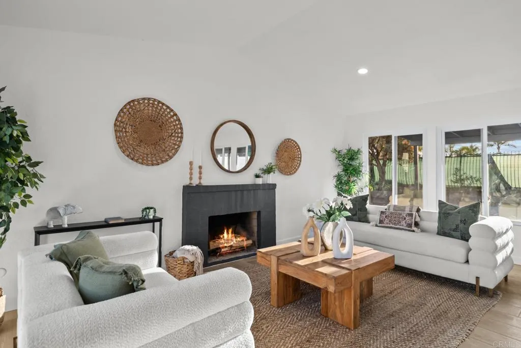 https://cdn.realtyfeed.com/cdn/127/306695840/b52539dc5d697e27d0b3e5983a094016.webp