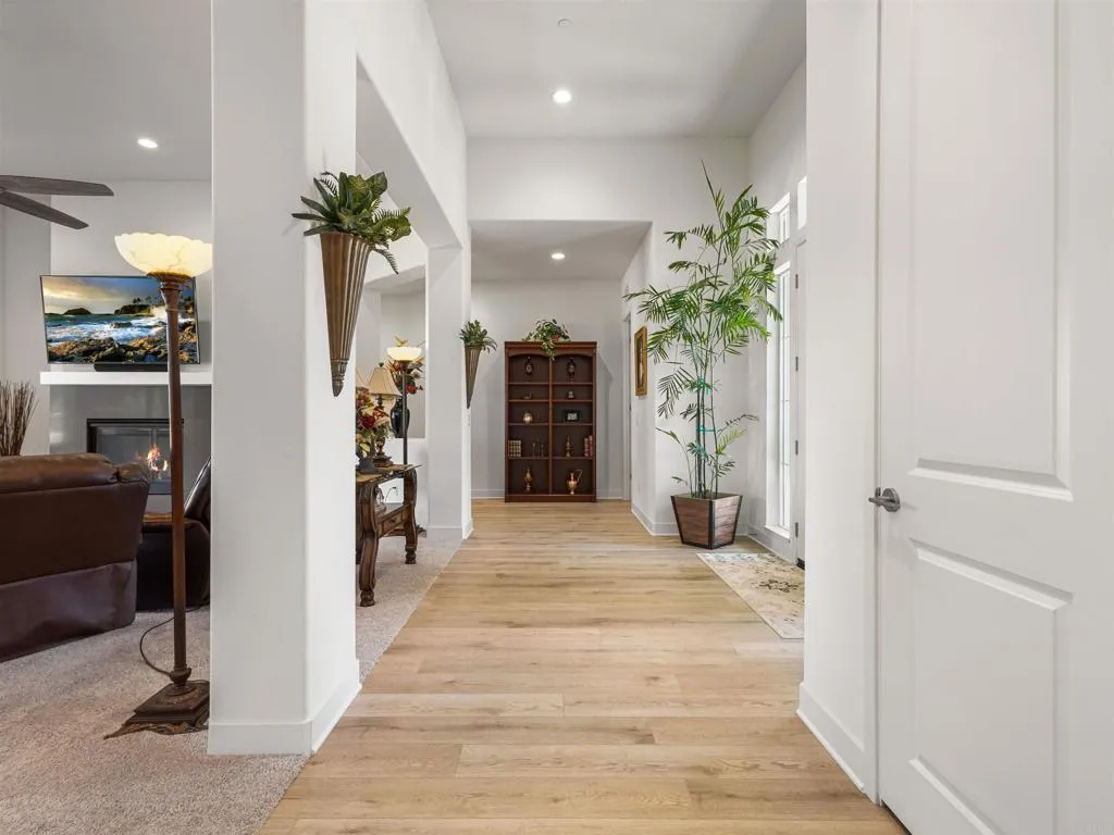 https://cdn.realtyfeed.com/cdn/127/306695850/0973ccd80f0bc29d7f6cfc5b146328ff.webp