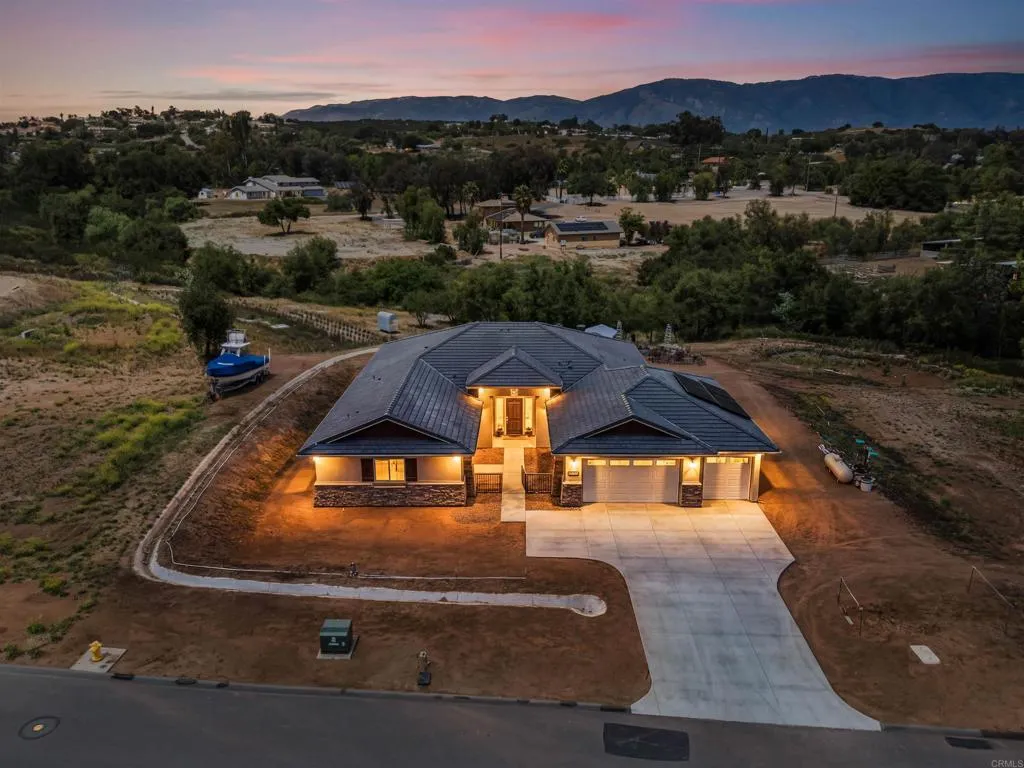 https://cdn.realtyfeed.com/cdn/127/306695850/2a56d566358e9d9415b86ed9e0fb6023.webp