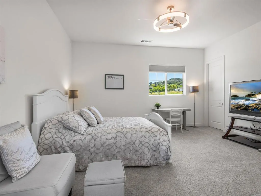 https://cdn.realtyfeed.com/cdn/127/306695850/af2d4baf91eba21e750a8889b51ee537.webp