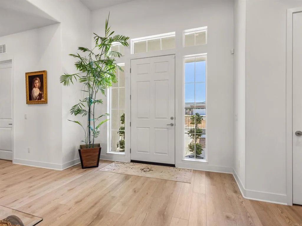 https://cdn.realtyfeed.com/cdn/127/306695850/c4855b8dea67731bd50230ec622190b0.webp