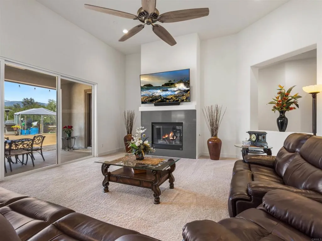 https://cdn.realtyfeed.com/cdn/127/306695850/fc5272a427917a831a5a91c4f542c2c0.webp