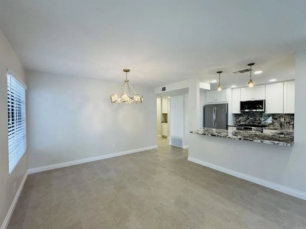 Photo #6: NDP2603768 Listing: Photo #6