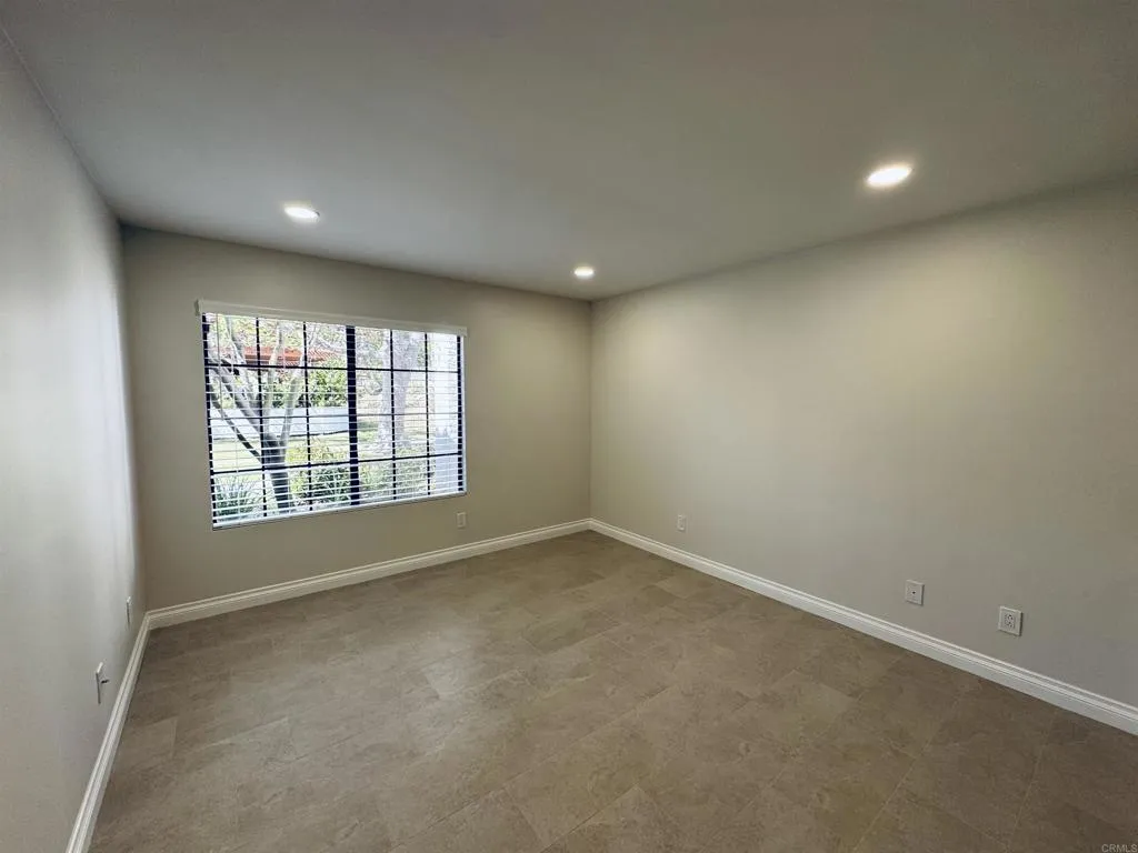 https://cdn.realtyfeed.com/cdn/127/306695862/eddbf7afb850b606241076f9b5ab2ef0.webp