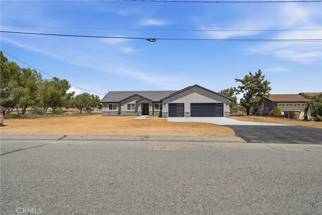 Hesperia, CA 92345
