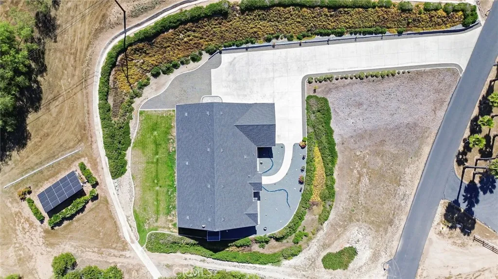 https://cdn.realtyfeed.com/cdn/127/306696026/7182995a0f5b21e88af98bd40f1bc9f5.webp