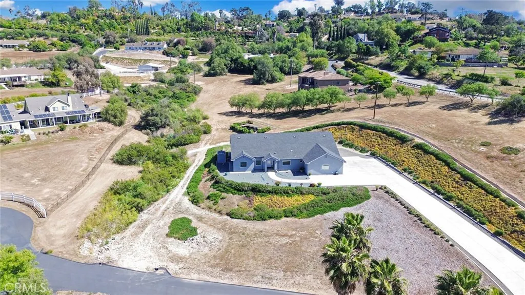 https://cdn.realtyfeed.com/cdn/127/306696026/e3bcb7f74af8c7c21f549368192a778c.webp