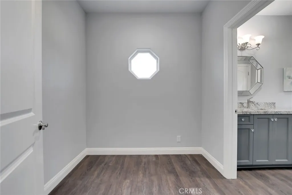 https://cdn.realtyfeed.com/cdn/127/306696026/f6f6dbb089bad9a3dd6cb4a4bcaea397.webp