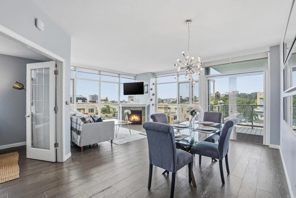 https://cdn.realtyfeed.com/cdn/127/306696056/7a58b513952a5c48f3a19ba7f0eddeed.webp