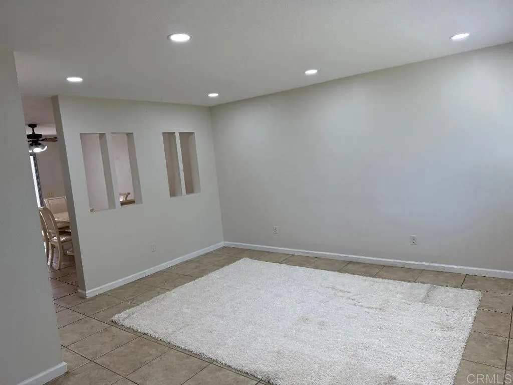 https://cdn.realtyfeed.com/cdn/127/306696078/825a3b94ad8bd261aee91ac7c57f3efa.webp
