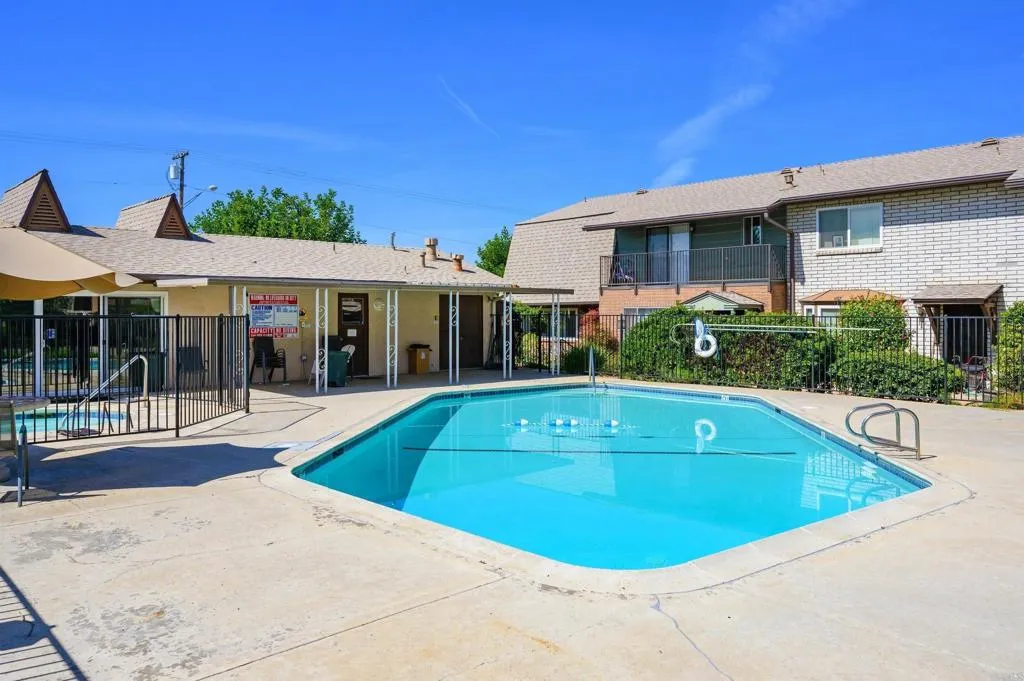 https://cdn.realtyfeed.com/cdn/127/306696078/95658be58aaf871d24c23c60b715c798.webp