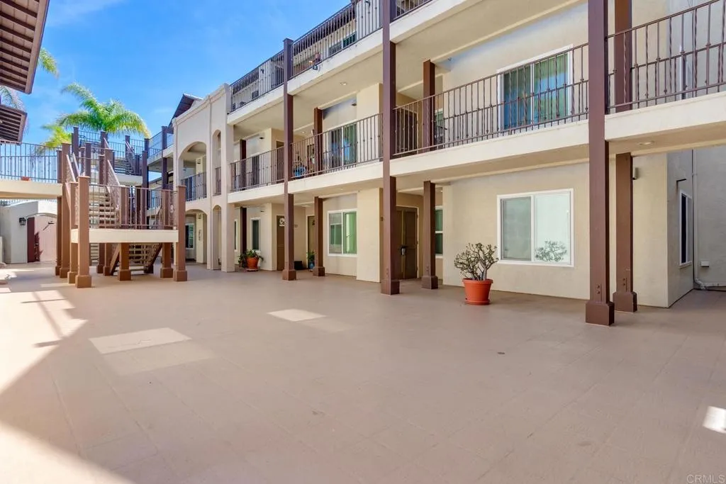 https://cdn.realtyfeed.com/cdn/127/306696100/2b971c970c209b6fa5fd90b933baf7e3.webp