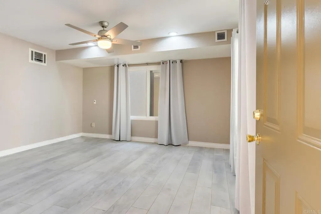 https://cdn.realtyfeed.com/cdn/127/306696100/3f7b7d12c9adfd5088eed41b0be50fb8.webp