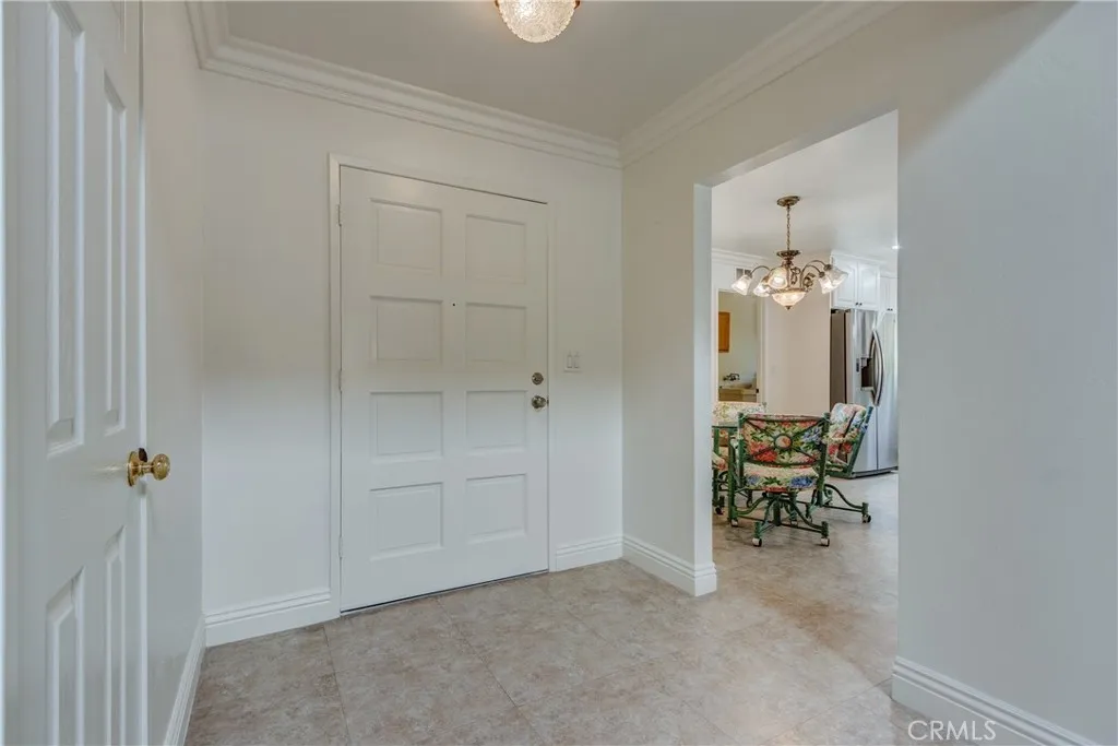 https://cdn.realtyfeed.com/cdn/127/306696106/208053a878c1939c19cdf6cd6606eb2e.webp
