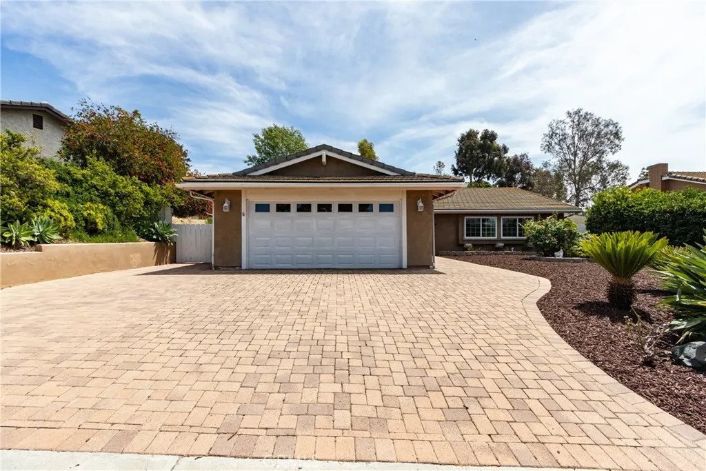 https://cdn.realtyfeed.com/cdn/127/306696106/b913519ec2b36e7bde7b7c610e9d924c.webp