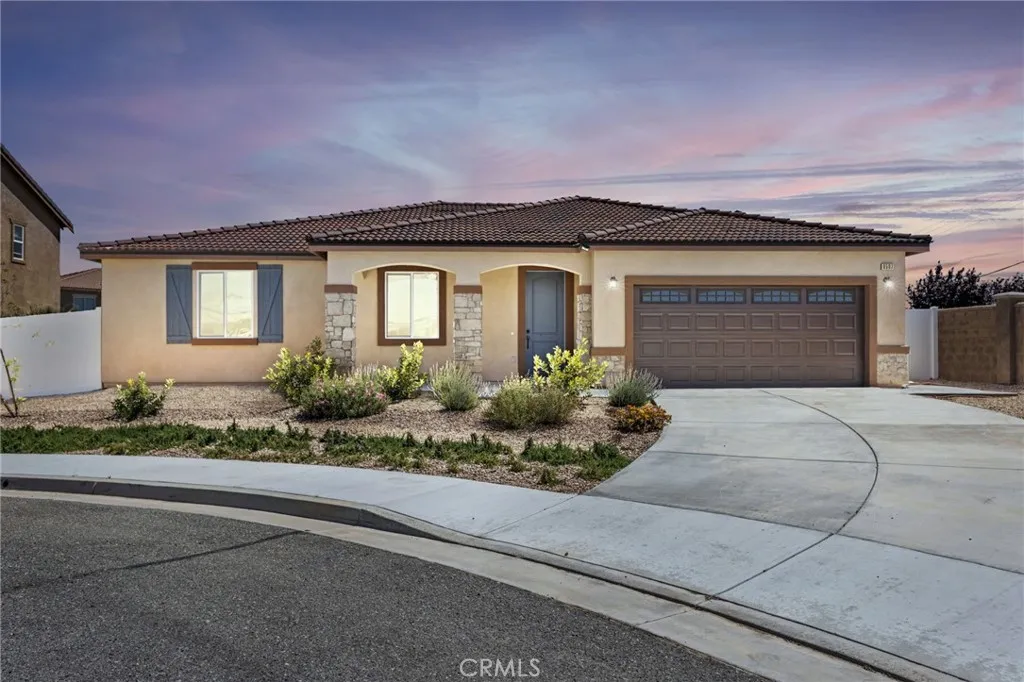 Hesperia, CA 92344