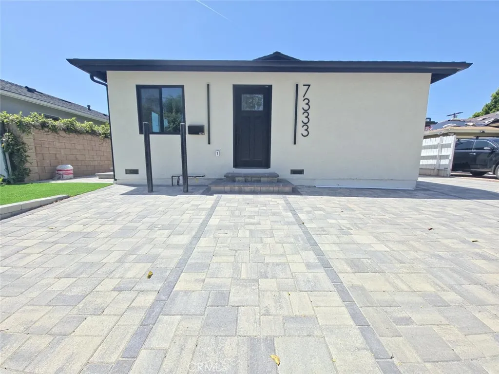 Reseda, CA 91335