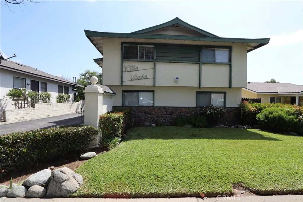 1089 Delpy View Point, Vista, CA, 92084