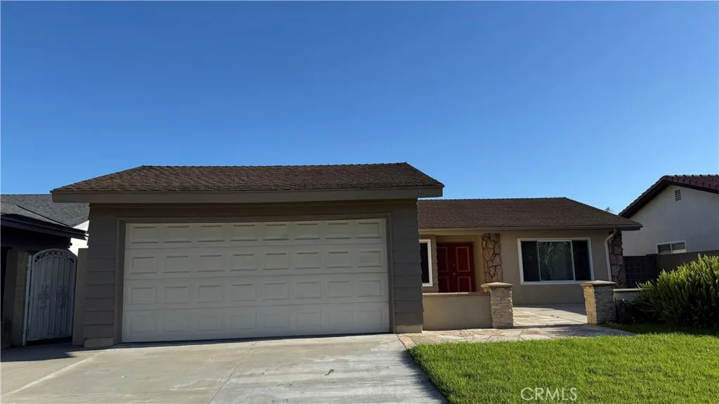 1089 Delpy View Point, Vista, CA, 92084