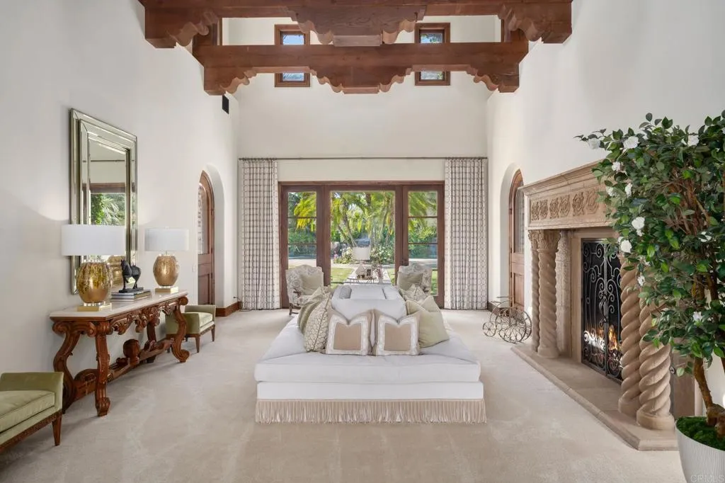 https://cdn.realtyfeed.com/cdn/127/306696311/a4cb662a8add3b13ae675c4a82bca36a.webp