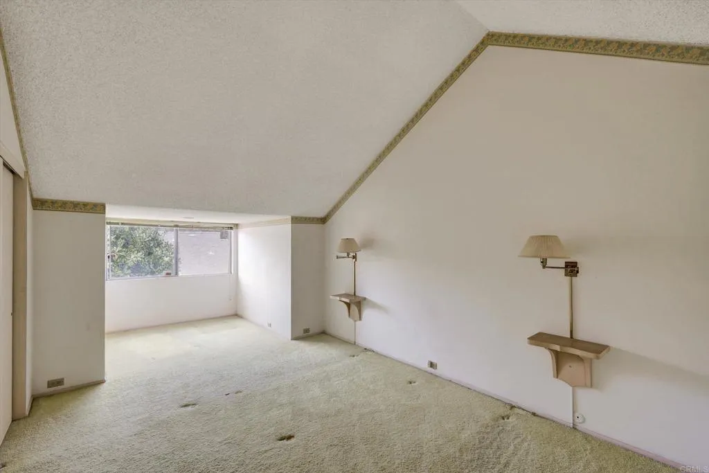 https://cdn.realtyfeed.com/cdn/127/306696318/82ba1e6c252d08481aea92e9fd0322e7.webp