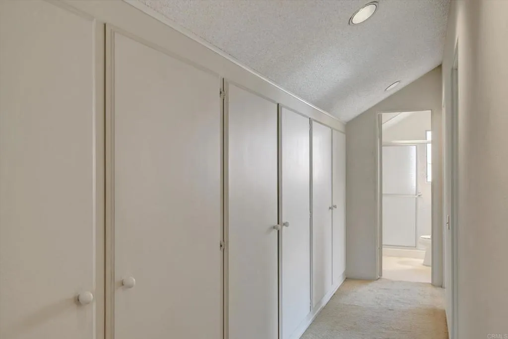 https://cdn.realtyfeed.com/cdn/127/306696318/f34ee573e03a43d54422c80574ddde37.webp