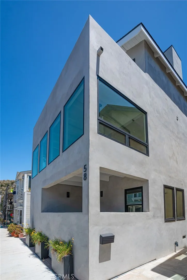 Long Beach, CA 90803