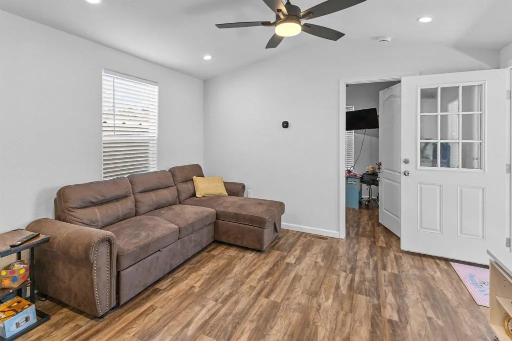 3221 Bancroft UNIT 25, Spring Valley, CA, 91977