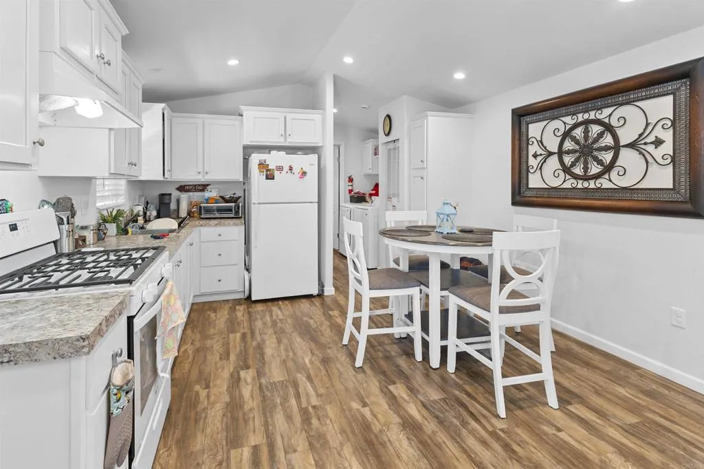 3221 Bancroft UNIT 25, Spring Valley, CA, 91977