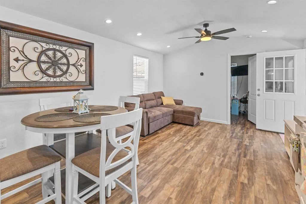 3221 Bancroft UNIT 25, Spring Valley, CA, 91977