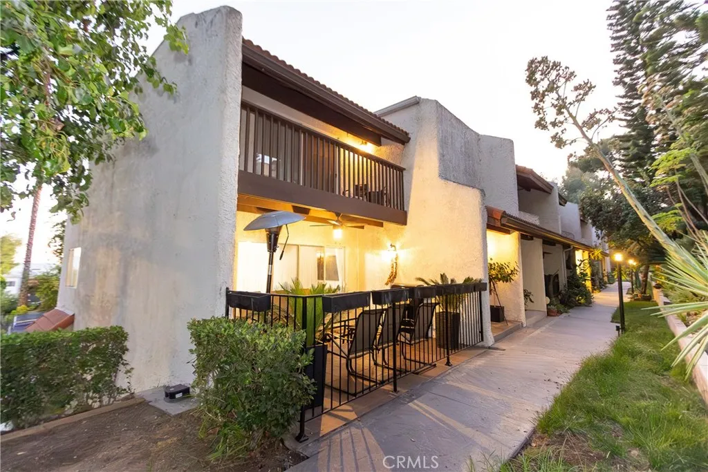 Burbank, CA 91504